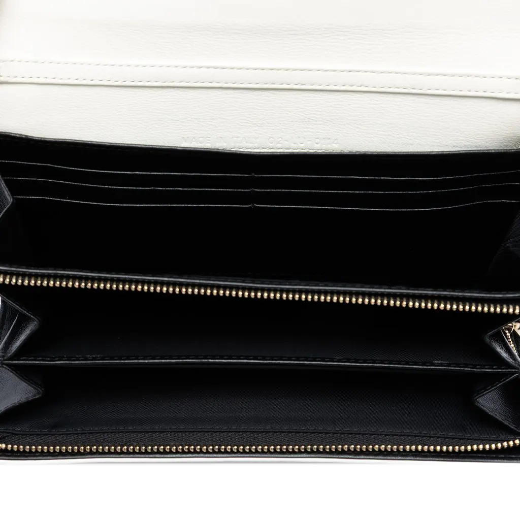 Dior Bicolor Calfskin Diorling Wallet on Chain White Leather Very good - Model View