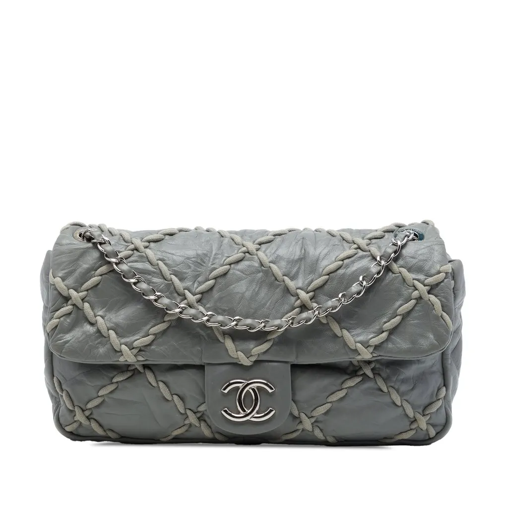 Chanel Medium Quilted Crinkled Calfskin Ultra Stitch Flap MultiColor Leather Very good - Front View
