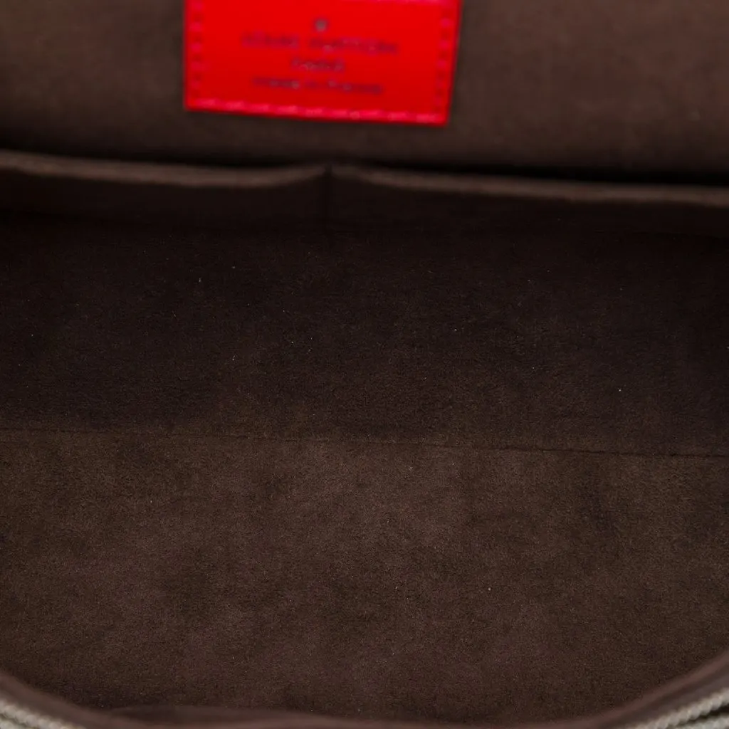 Louis Vuitton Epi Cluny BB Red Leather Very good - Model View
