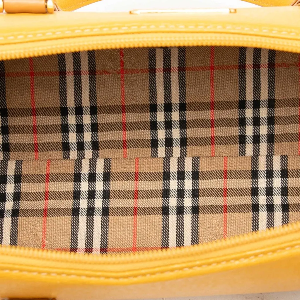 Burberry Leather Handbag Yellow Leather Very good - Model View