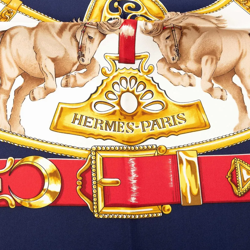 Hermès Chevaux de Trait Silk Scarf 90 Blue Never worn - Inside View