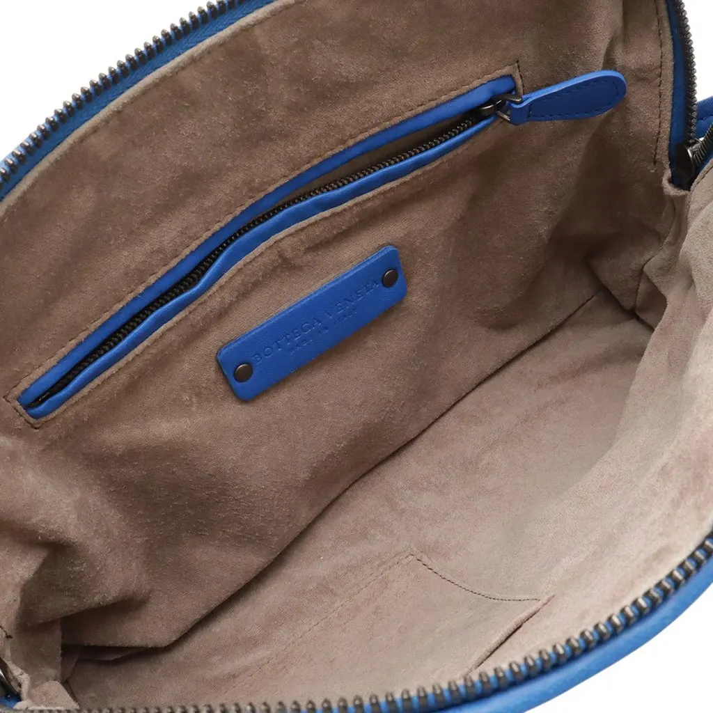 Bottega Veneta Nappa Intrecciato Nodini Crossbody Blue Leather Very good - Model View