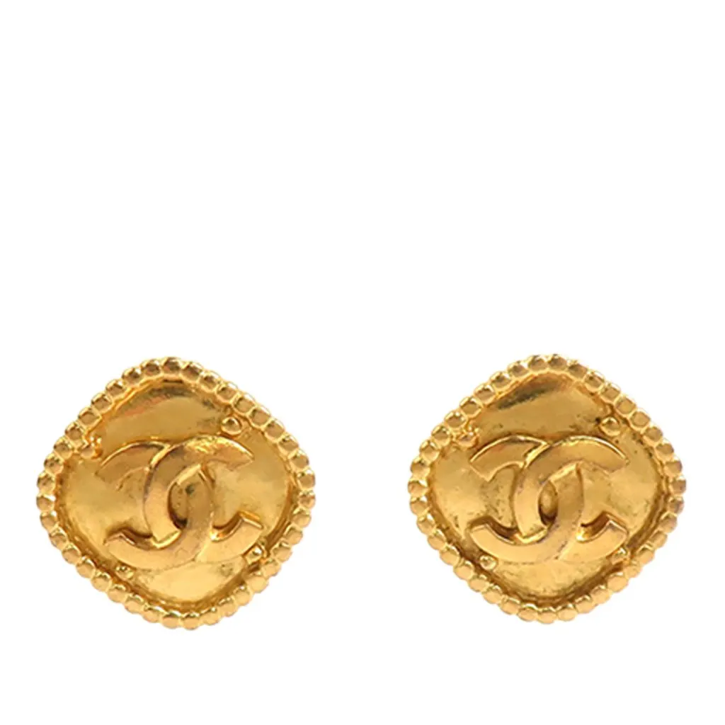 Chanel CC Gold Plated Square Clip On Earrings Gold Metal Very good - Front View