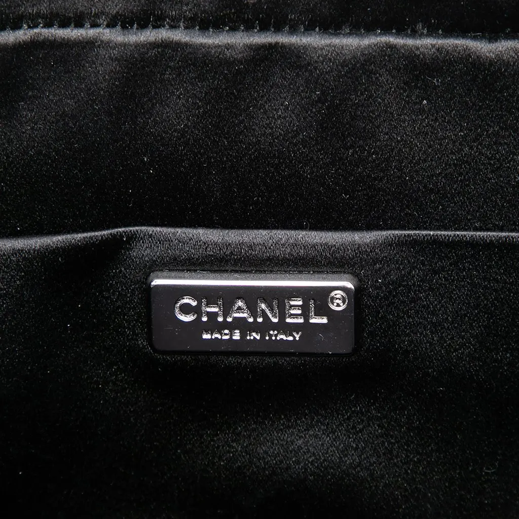 Chanel Mini CC Patent Clutch With Chain Black Leather Very good - Box View