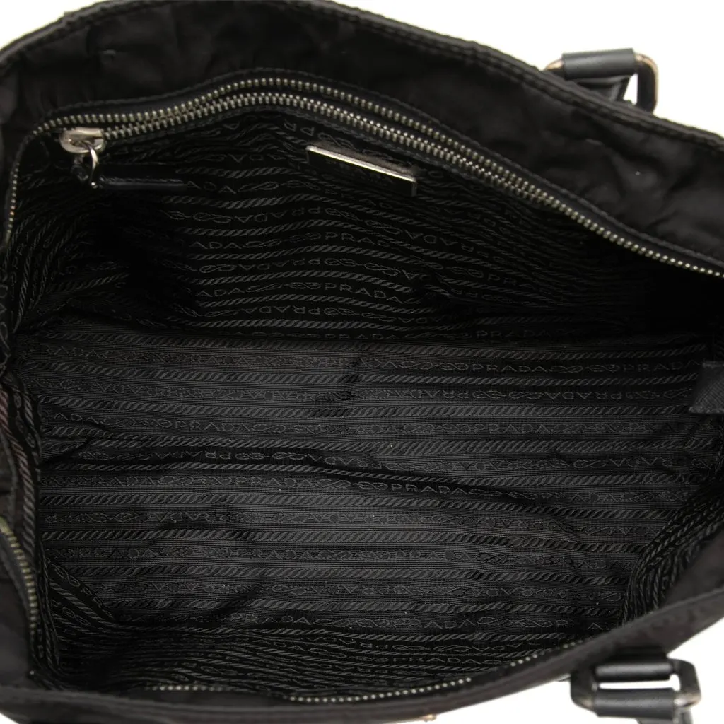 Prada Saffiano Trimmed Tessuto Tote Black Very good - Model View