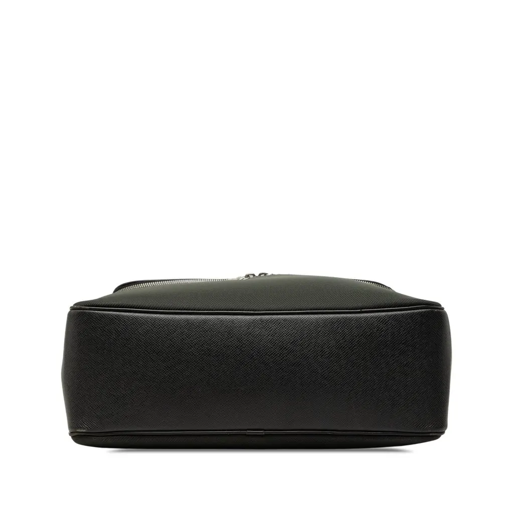 Louis Vuitton Bicolor Taiga and Canvas Taimyr Green Very good - Inside View