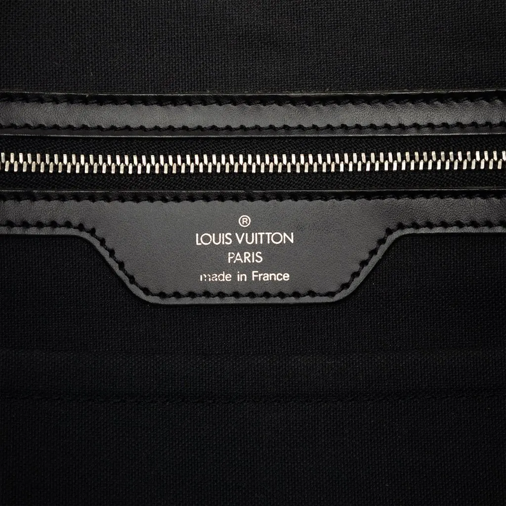 Louis Vuitton Bicolor Taiga and Canvas Taimyr Green Very good - Box View