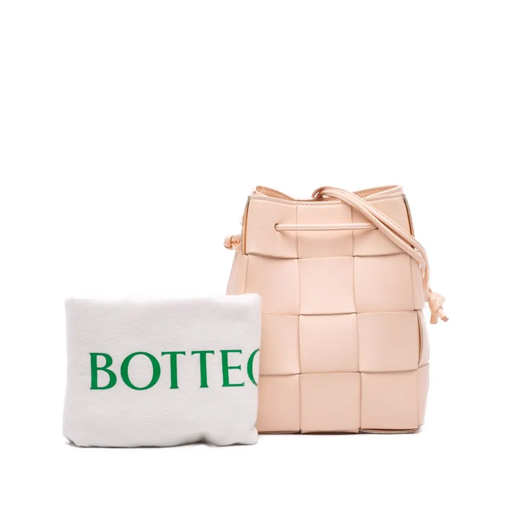 Bottega Veneta Small Nappa Maxi Intrecciato Cassette Bucket Bag Pink Leather Good - Box View