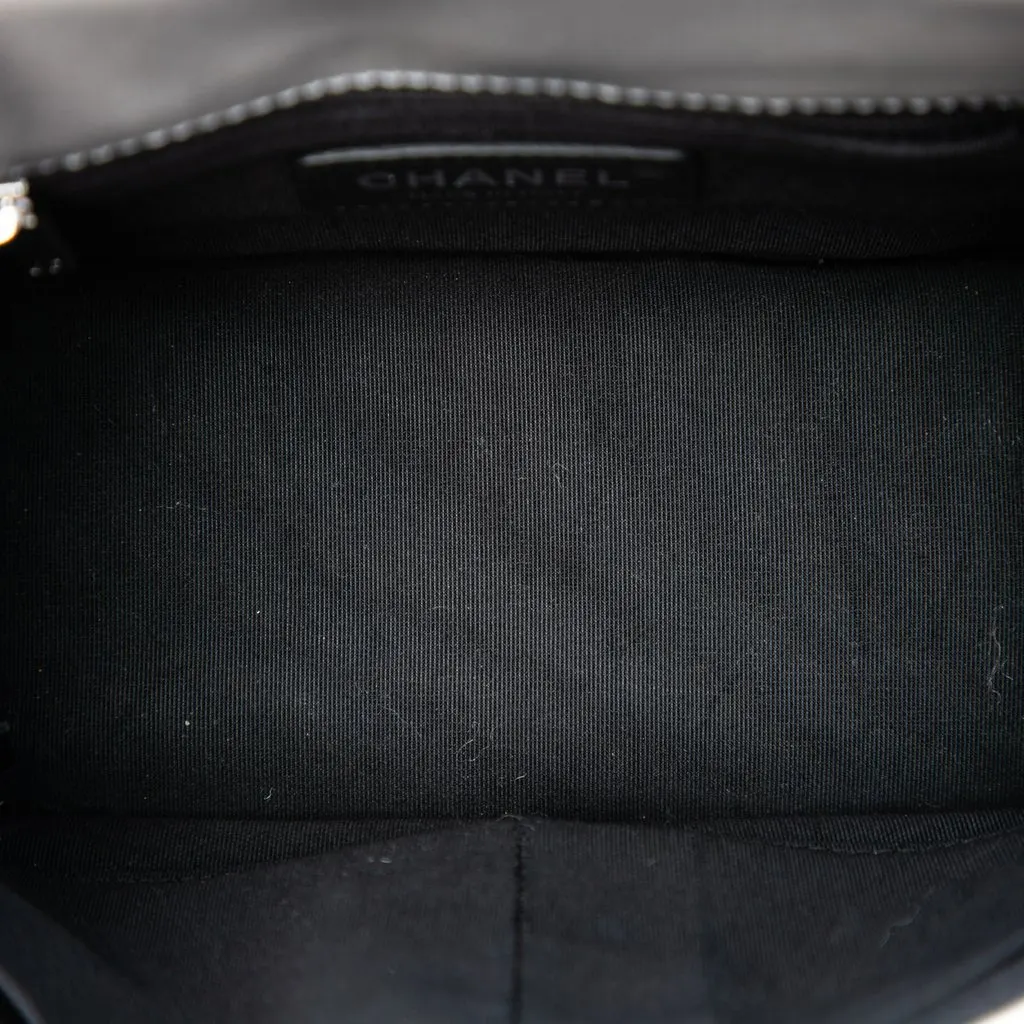 Chanel Small Chevron Lambskin Couture Flap Black Leather Very good - Model View