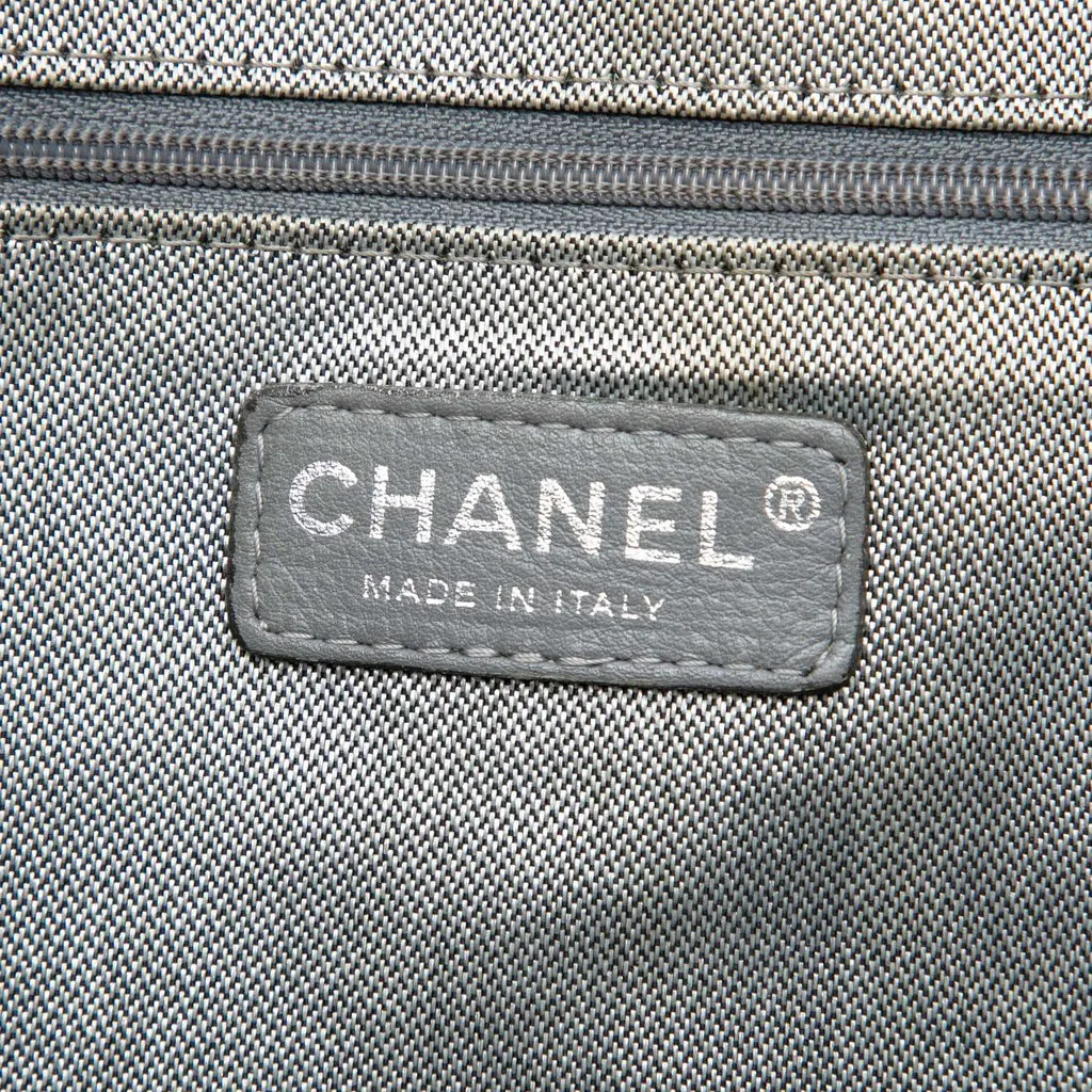 Chanel Large Lambskin Vertical Quilted Mademoiselle Tote Black Leather Very good - Box View