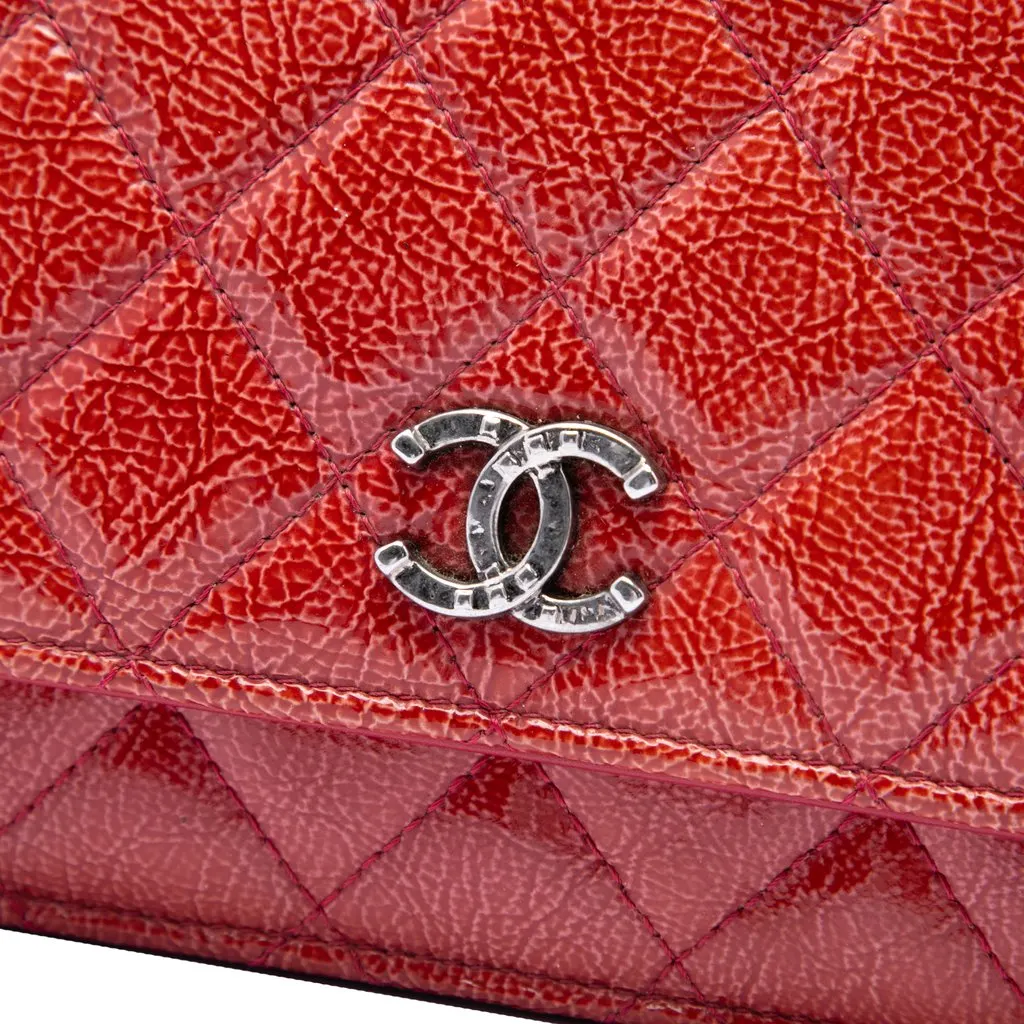Chanel Paris Dallas CC Quilted Patent Goatskin Wallet on Chain Red Leather Very good - Box View