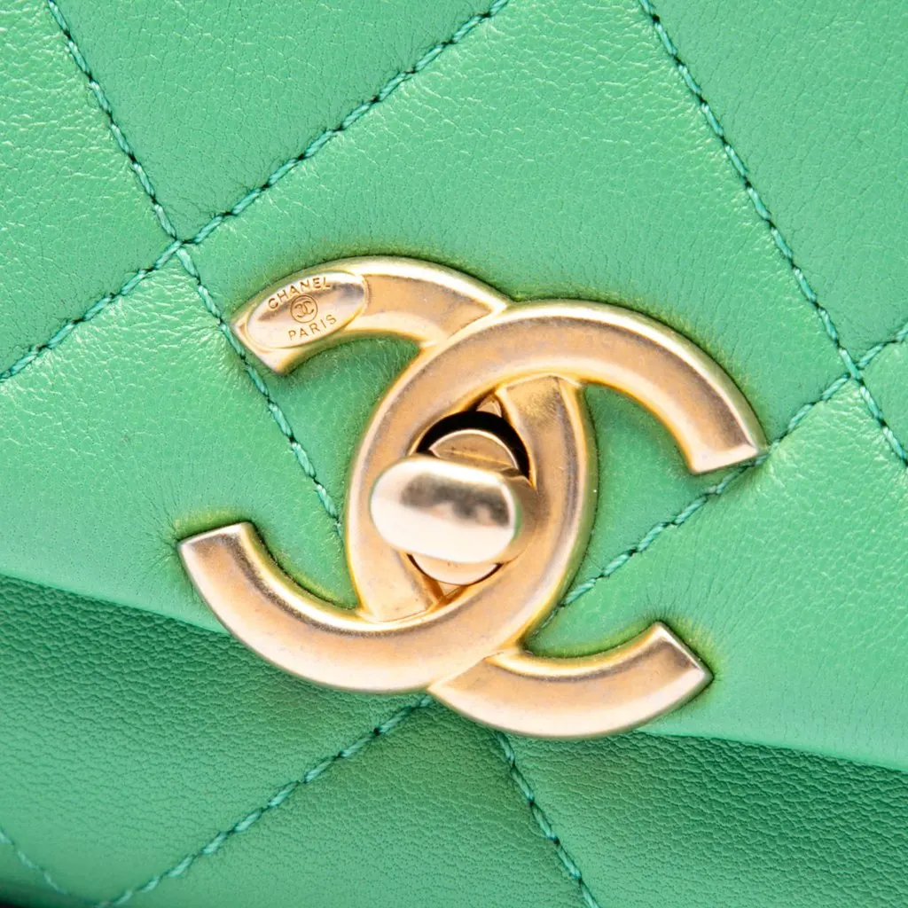 Chanel Small Quilted Lambskin Chain Is More Flap Green Leather Very good - Box View