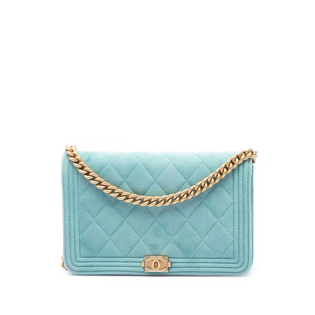 Chanel Quilted Velvet Boy Wallet On Chain Blue Very good - Front View