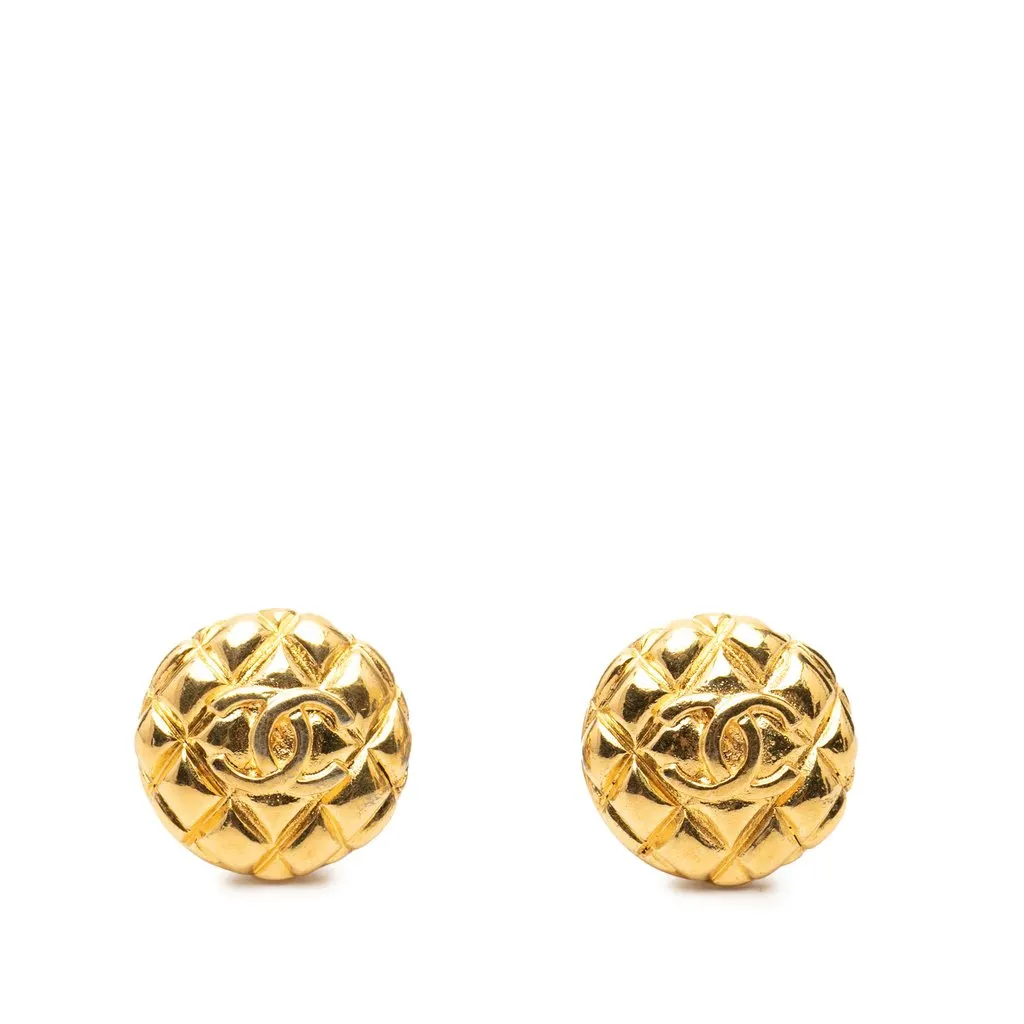 Chanel CC Quilted Gold Plated Clip On Earrings Gold Metal Very good - Front View