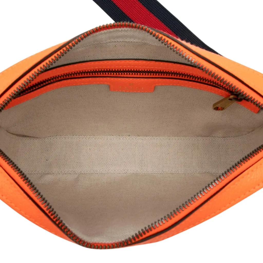 Gucci Small GG Supreme Web Ophidia Crossbody Beige Very good - Model View