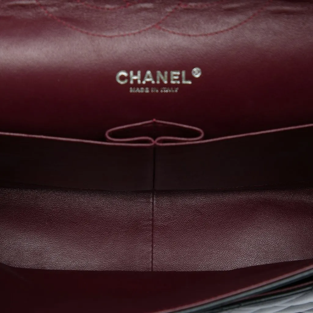 Chanel Jumbo Classic Lambskin Double Flap Black Leather Very good - Model View