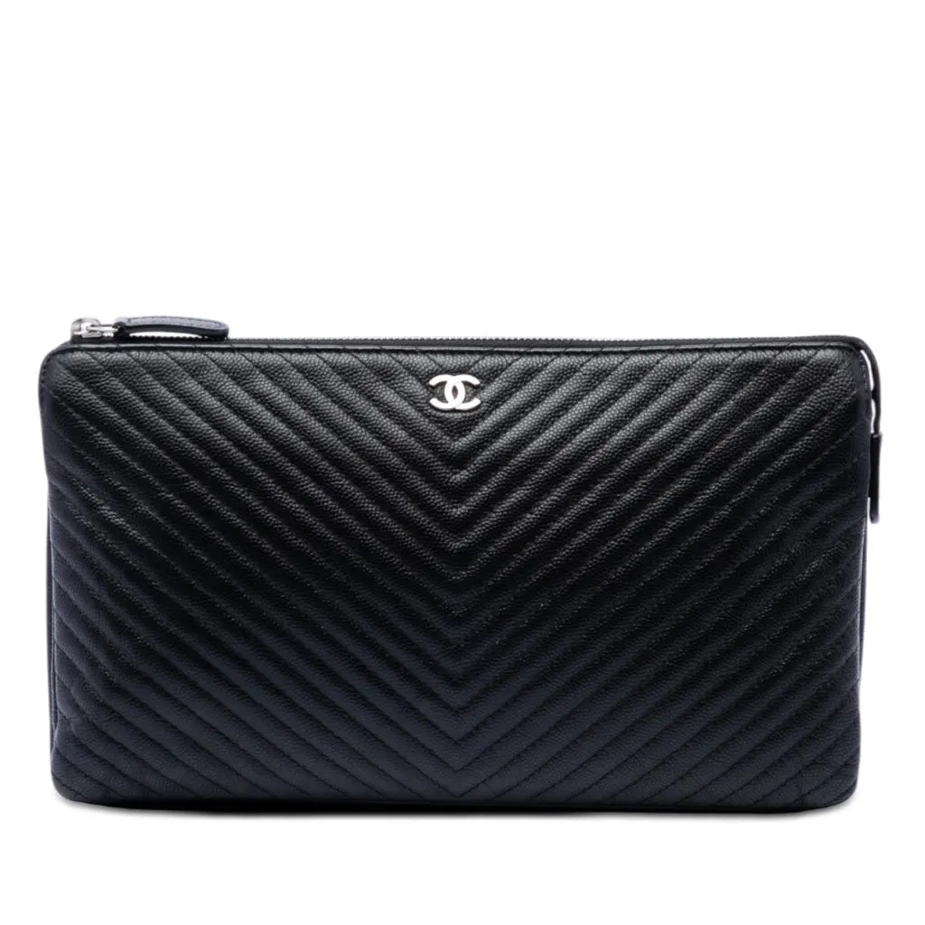 Chanel CC Chevron Caviar Zip Clutch Black Leather Very good - Front View