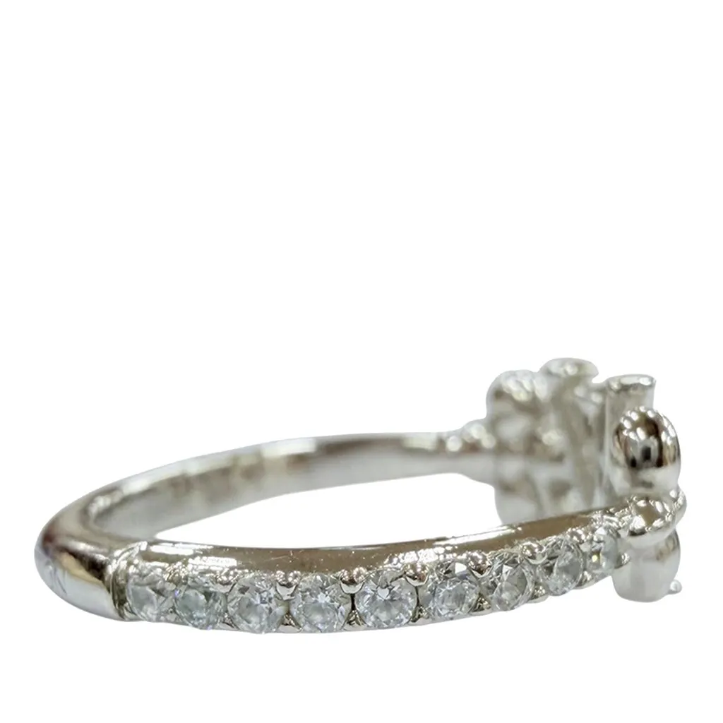 Louis Vuitton Palladium Plated and Strass LV Iconic Ring Metal Silver Metal Very good - Model View