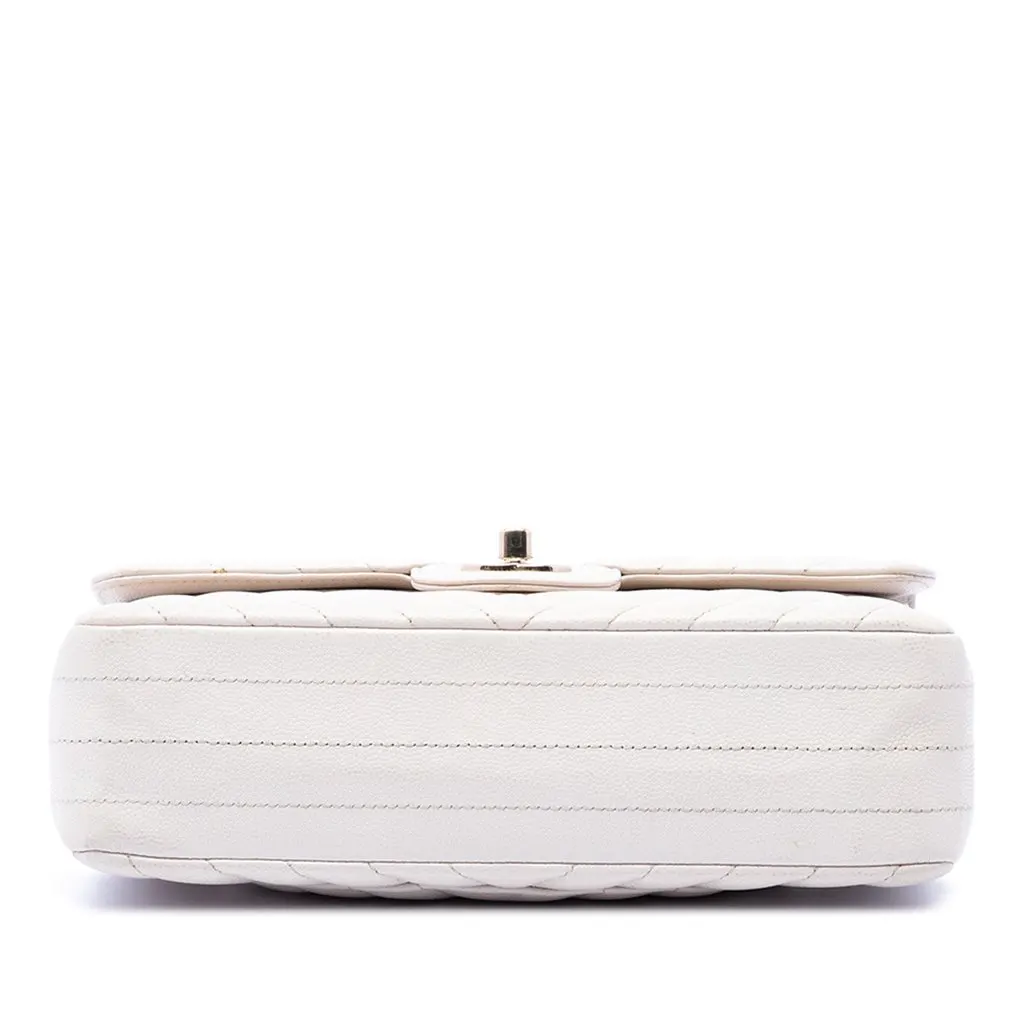 Chanel Small Classic Chevron Caviar Double Flap White Leather Very good - Inside View