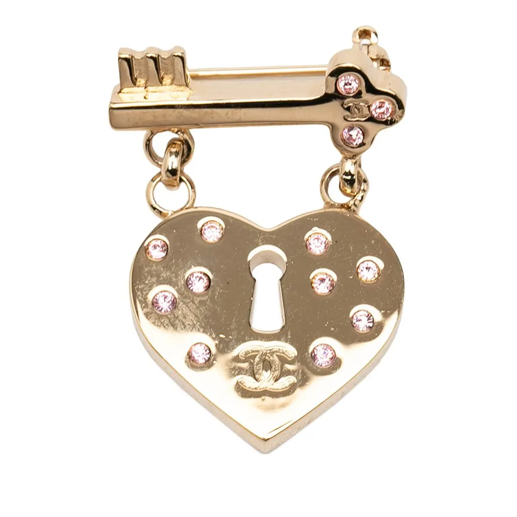 Chanel CC Gold Plated Strass Heart Lock and Key Brooch Gold Metal Very good - Front View