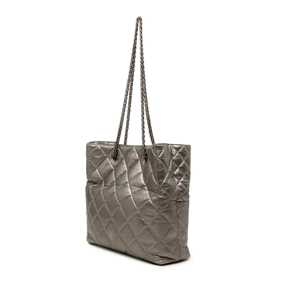 Chanel Quilted Metallic Aged Calfskin Reissue 2.55 Tote MultiColor Leather Very good - Back View
