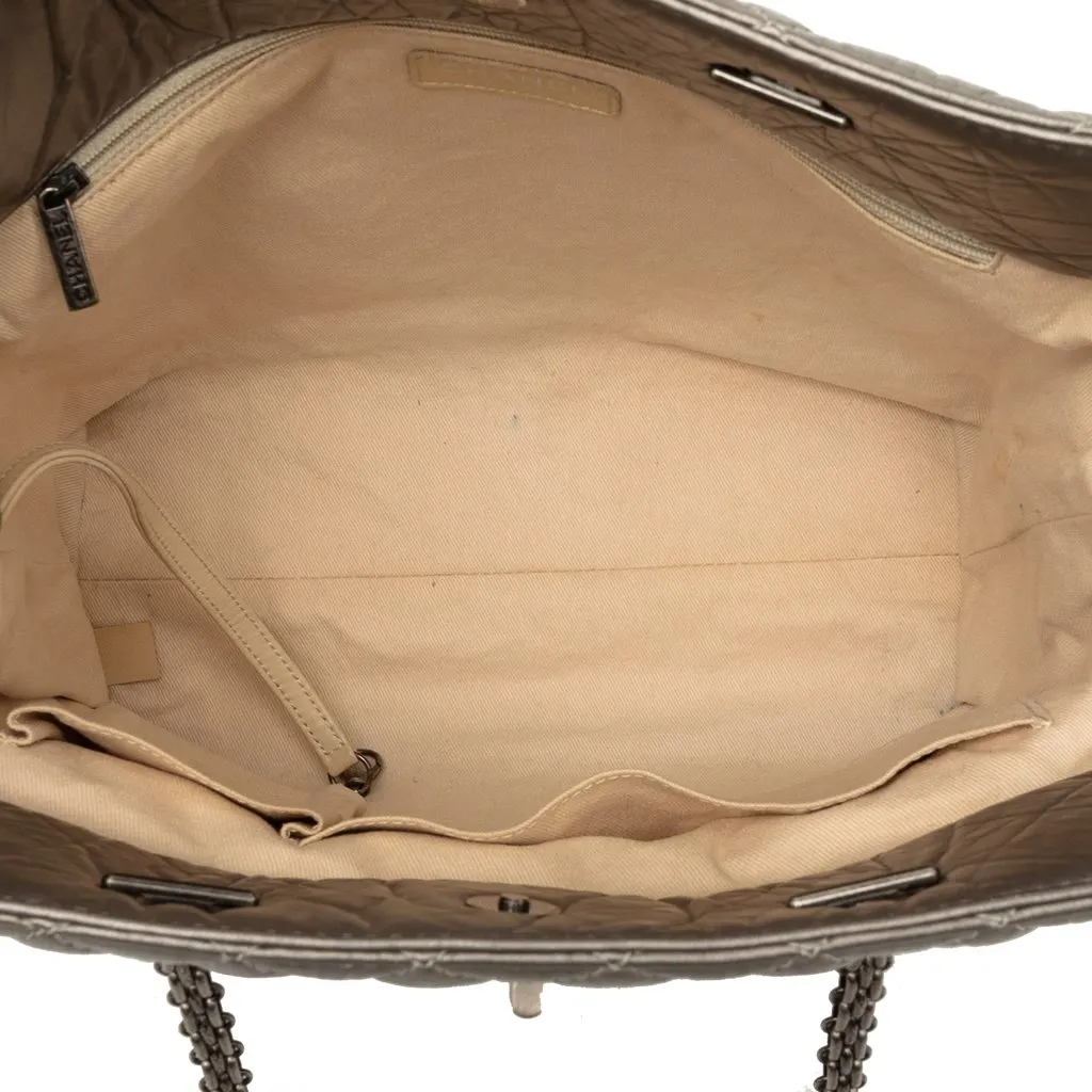 Chanel Quilted Metallic Aged Calfskin Reissue 2.55 Tote MultiColor Leather Very good - Model View