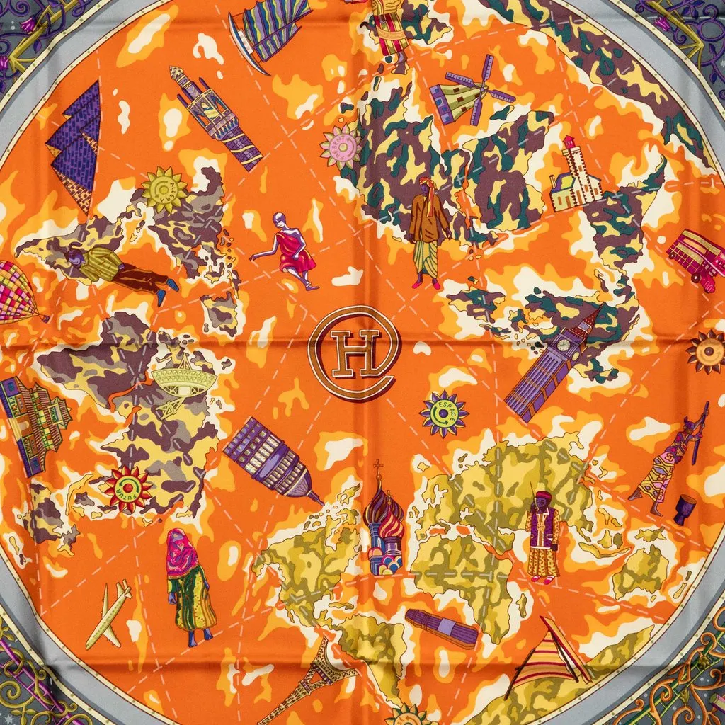 Hermès Www.hermes.com Silk Scarf 90 Orange Silk Very good - Back View