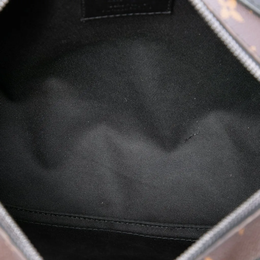 Louis Vuitton Monogram Solar Ray Soft Trunk Brown Canvas Very good - Model View