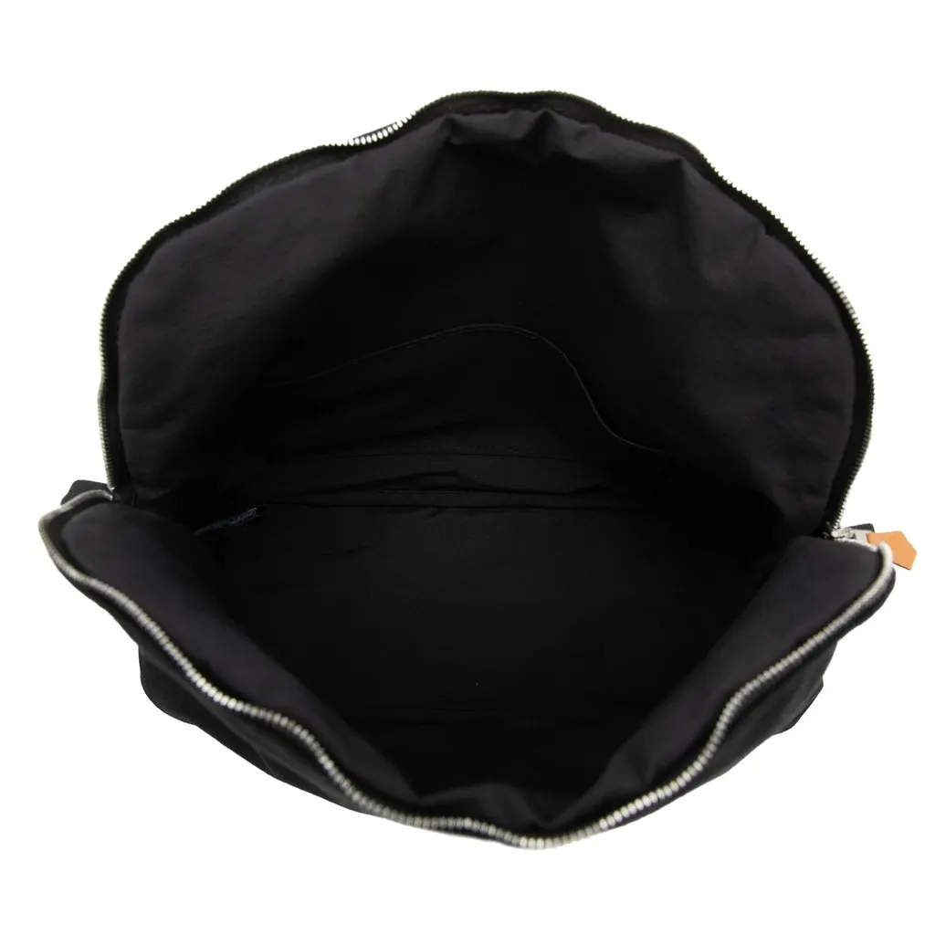 Hermès Toile Bolide Trousse De Voyage MM Black Cotton Very good - Model View