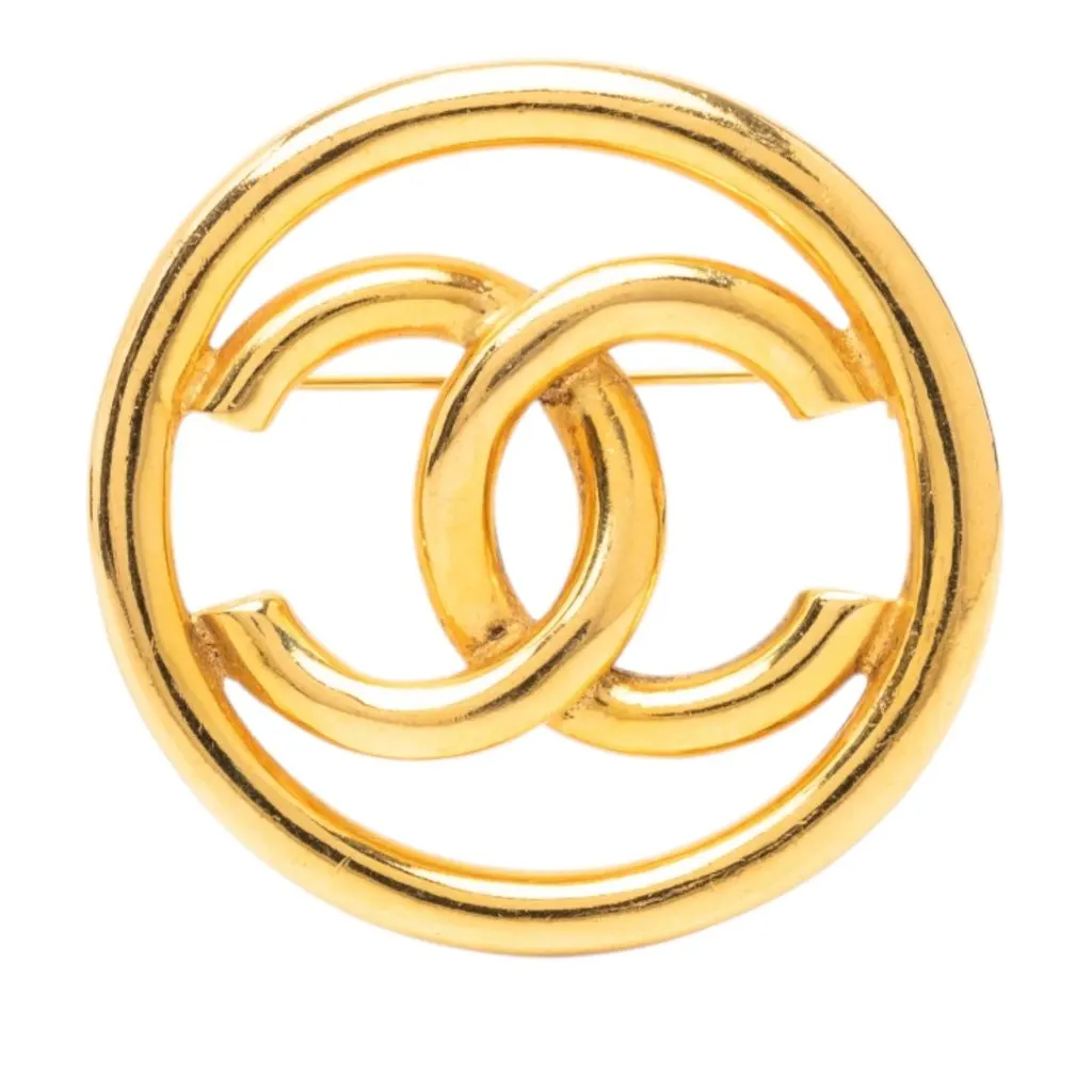 Chanel CC Gold Plated Round Brooch Gold Metal Very good - Front View