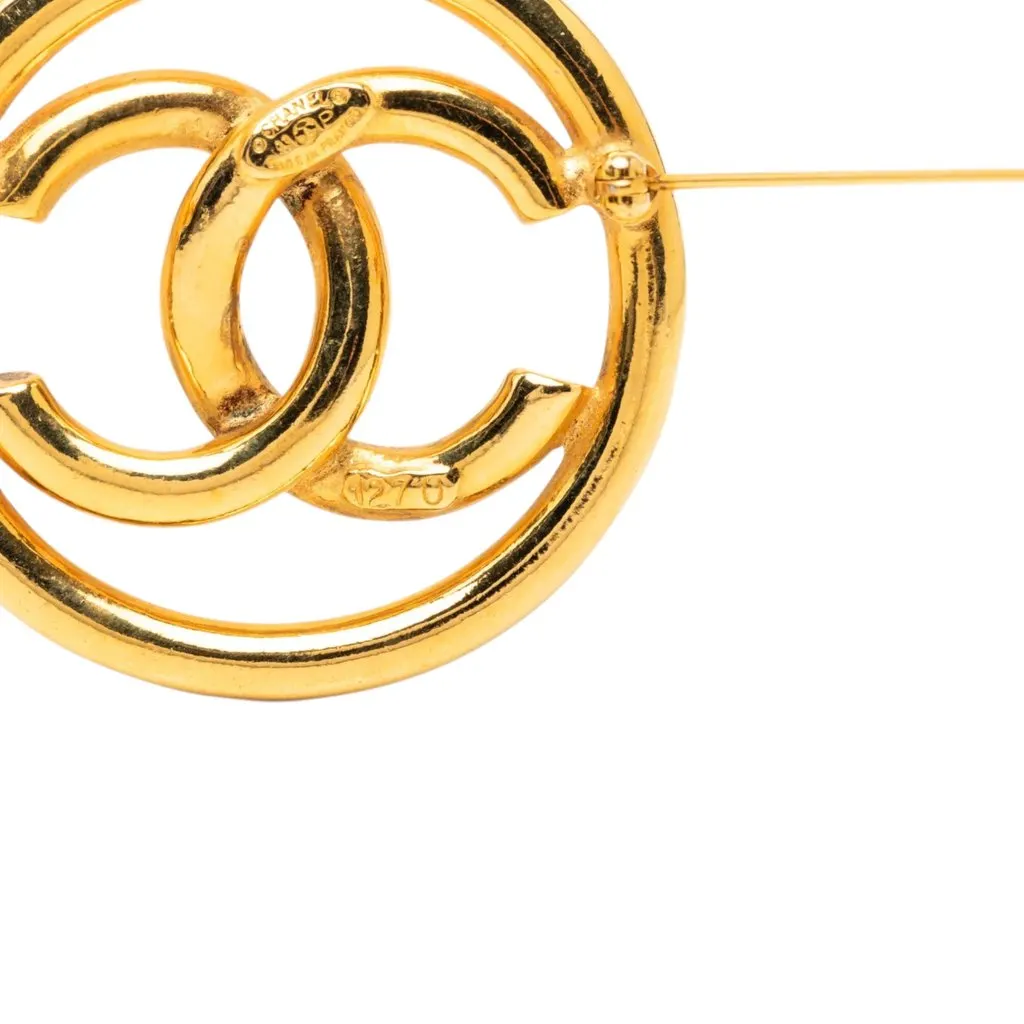 Chanel CC Gold Plated Round Brooch Gold Metal Very good - Inside View