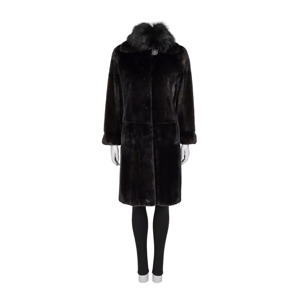 Unsigned Black Coat Straight Cut IT 40 S