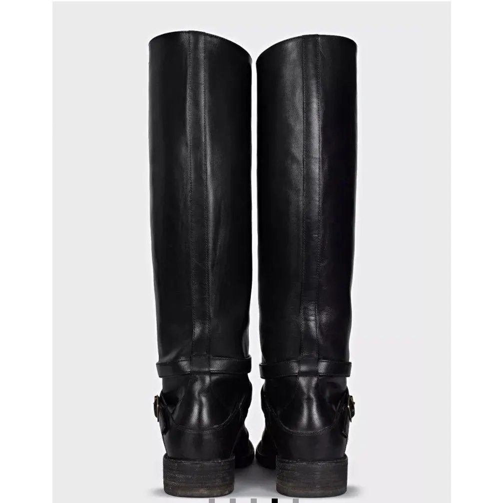 Saint Laurent Black Leather Knee High Boots Size 39 Pre-owned Black Leather Good - Model View