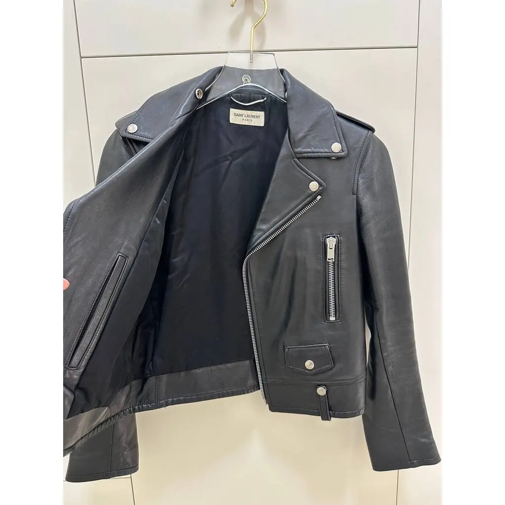 Saint Laurent Iconic Saint Laurent L01 Classic Leather Motorcycle Jacket Sz.36 Pre-owned Black Leather Good - Model View