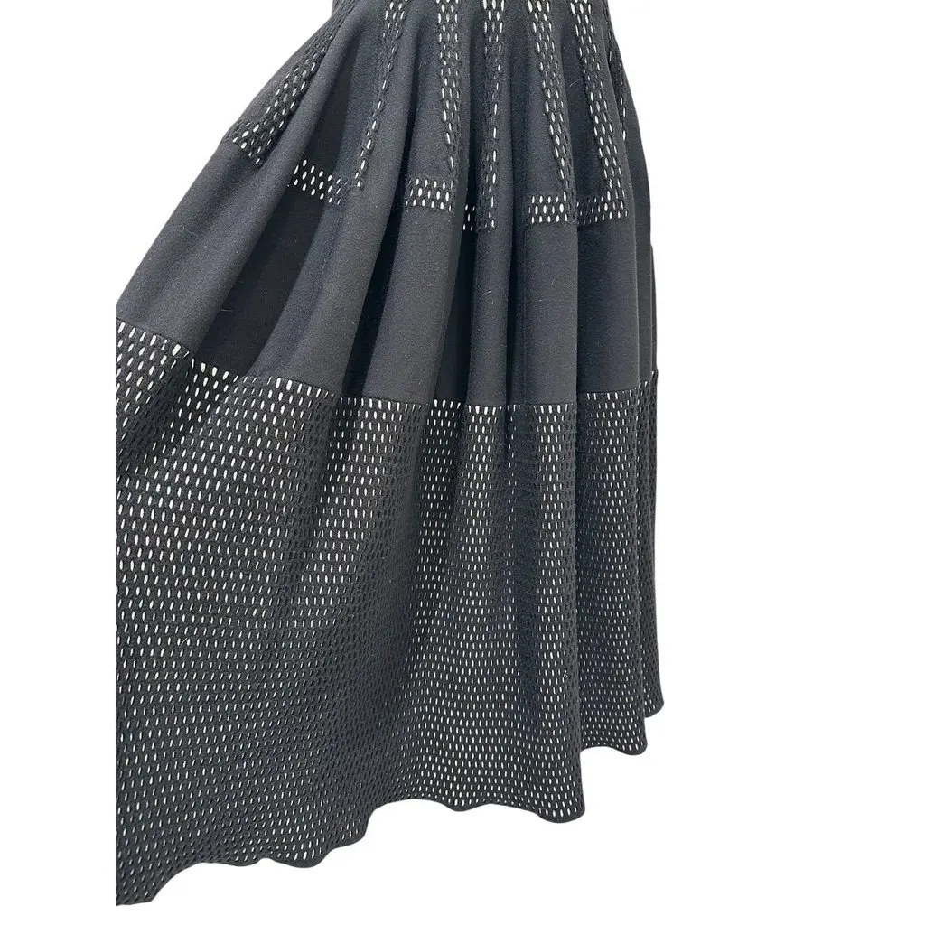 Alaïa Black Openwork Knit Midi Dress Sz.42 Pre-owned Black Wool Good - Model View
