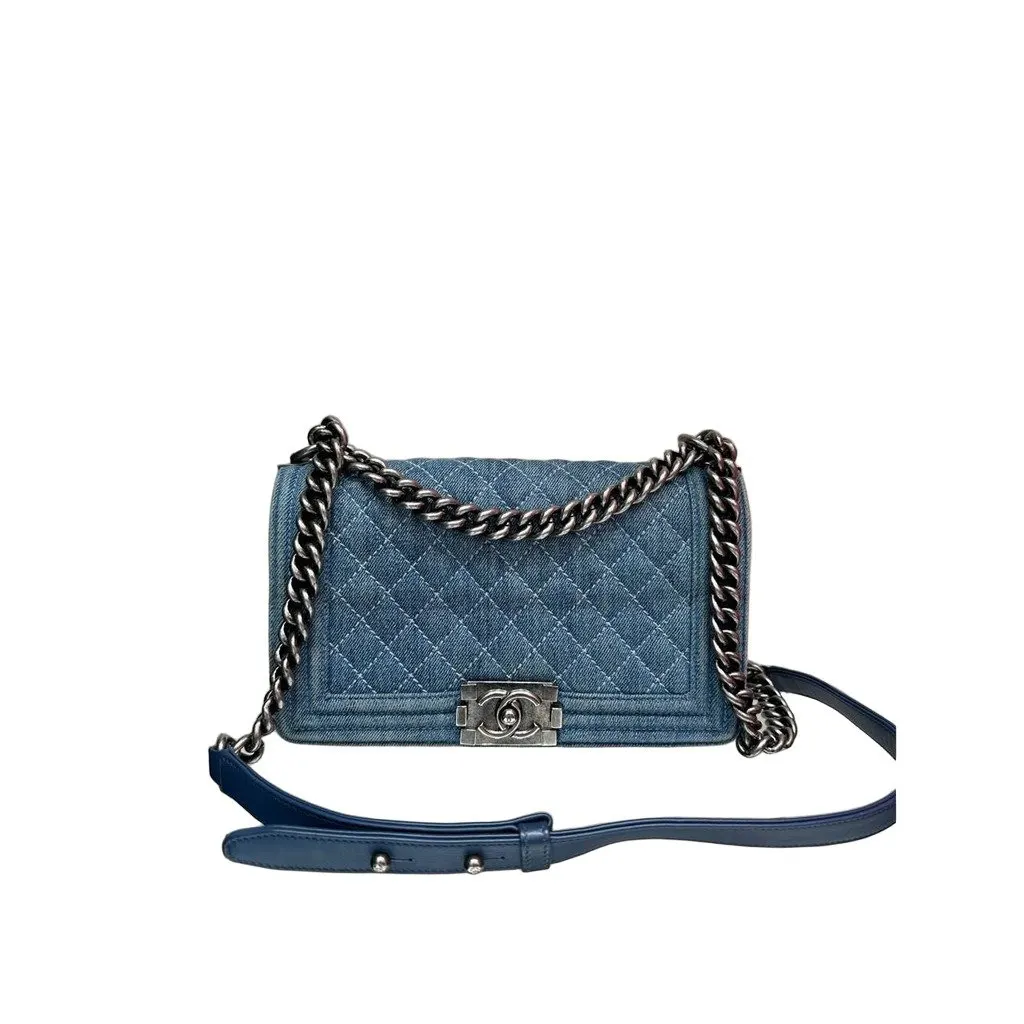 Chanel Boy Medium Blue Denim Flap Bag Pre-owned Blue Denim Good - Front View