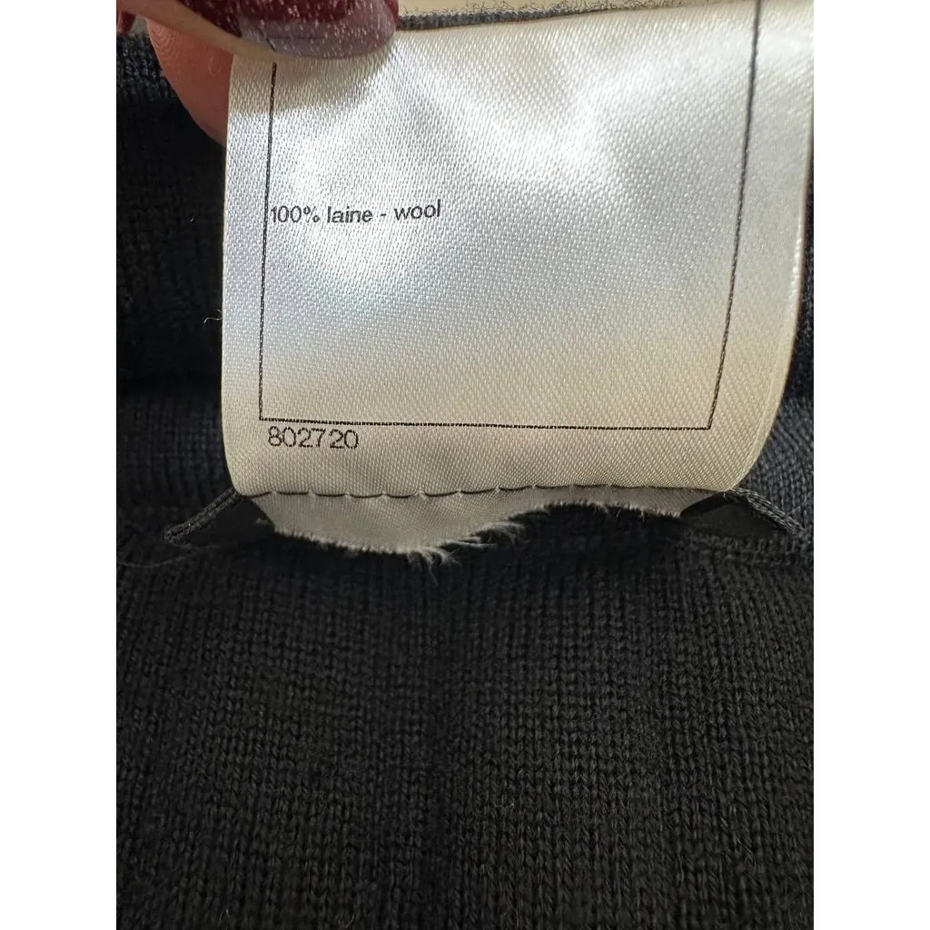 Chanel Black Wool Knit Vest - FR 38 pre-owned Black Wool Good - Box View