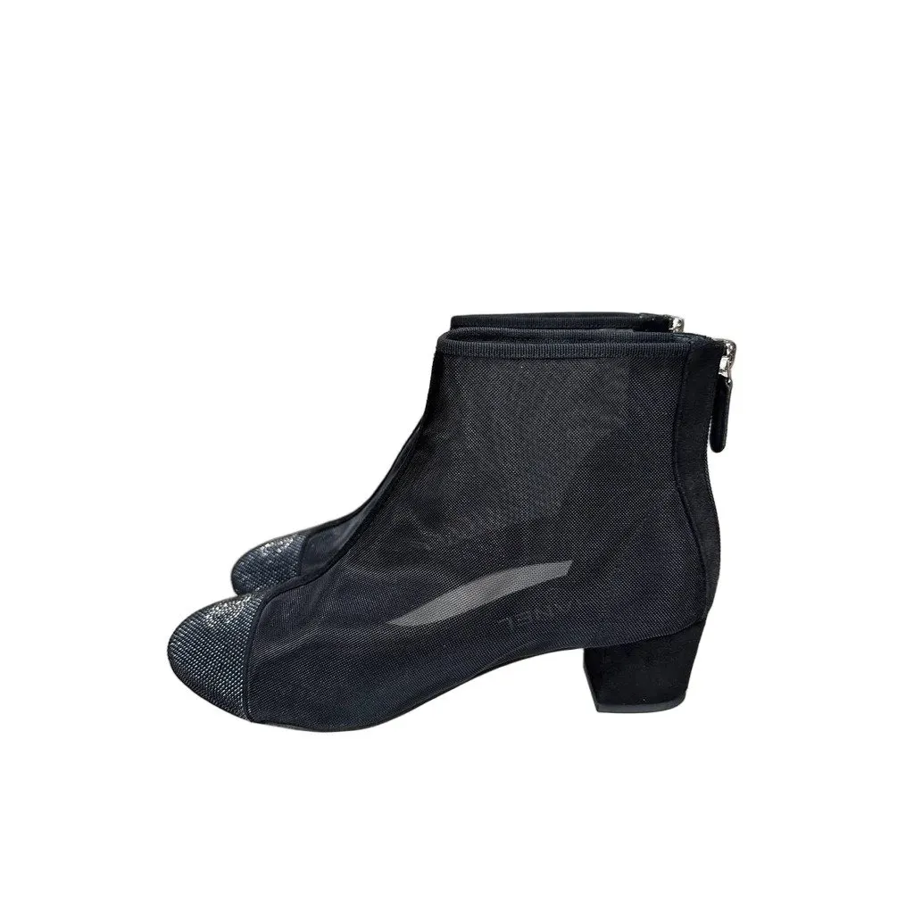 Chanel Black Mesh Ankle Boots Crystal CC Logo Sz.39 Pre-owned Black Leather Good - Front View