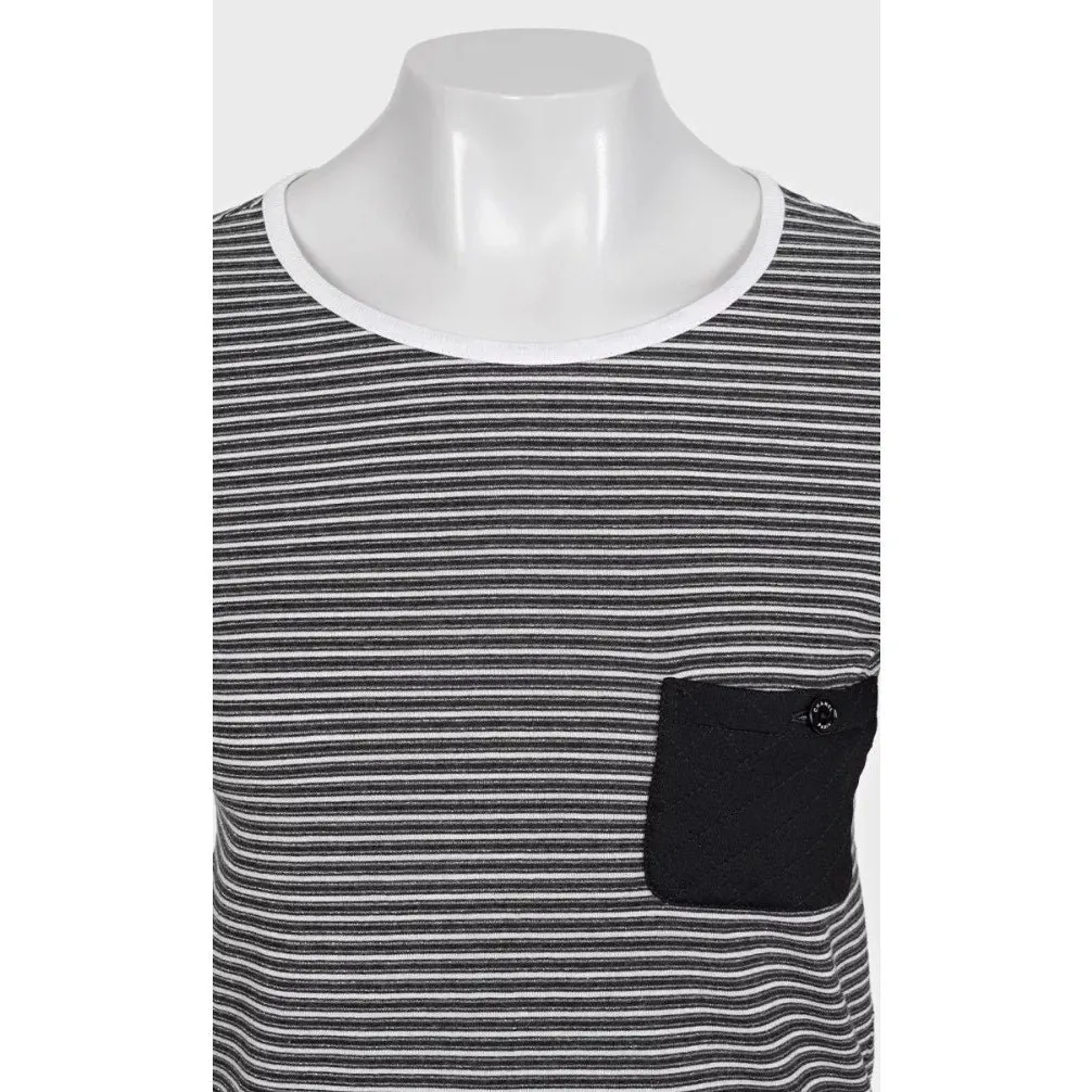 Chanel 2015 Black White Striped Fitted T-Shirt FR 34 XS Pre-owned Black Good - Model View