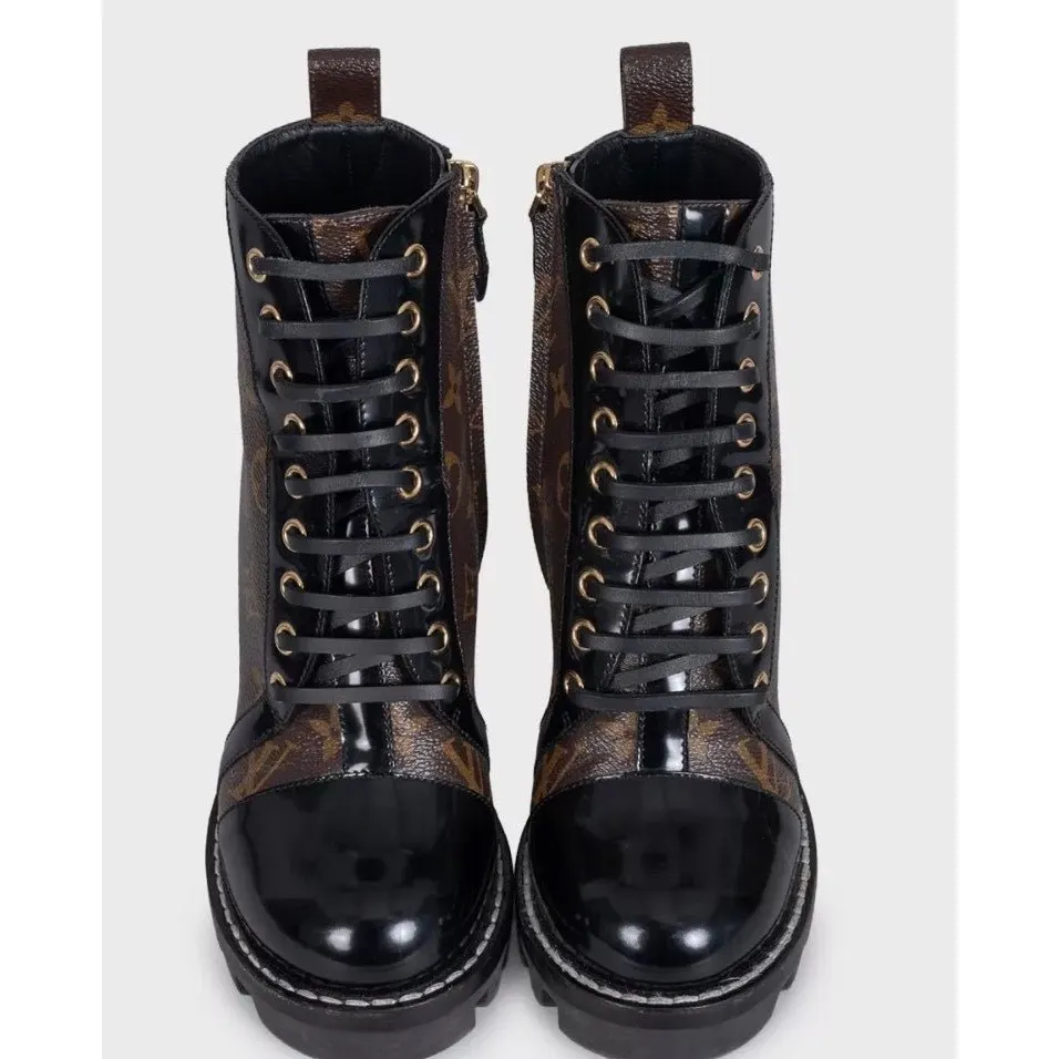 Louis Vuitton Star Trail Brown Monogram Ankle Boots sz.36 Pre-owned Brown Canvas Good - Back View