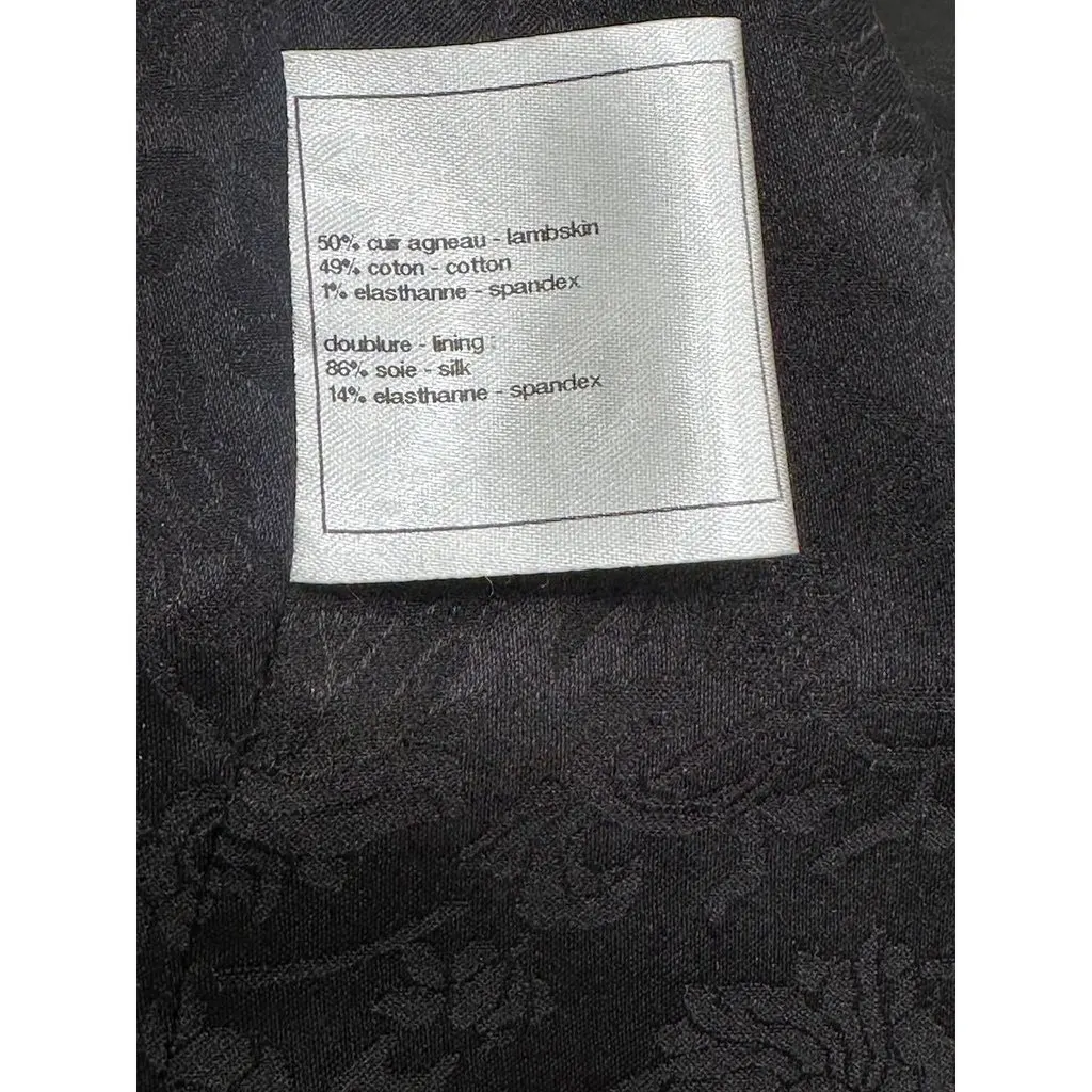 Chanel Black Lambskin Camellia Métiers d’art 2008/09 Jacket FR 36 Pre-owned Camel Leather Good - Box View