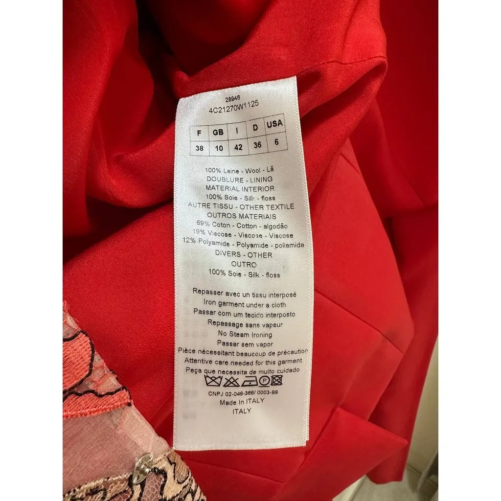 Unsigned Red Wool Two-Piece Suit Sz.38 Pre-owned Red Wool Good - Box View