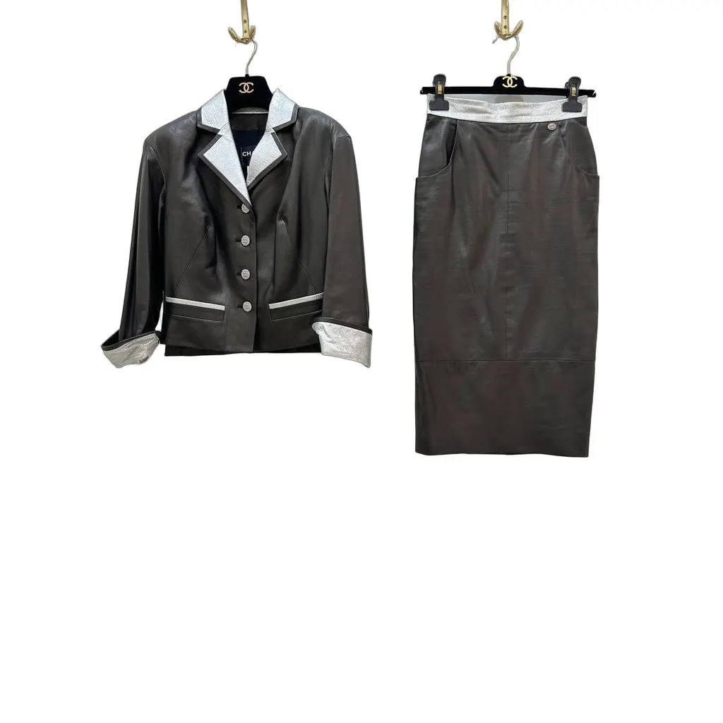 Chanel Black Lambskin Leather Two-Piece Suit Set Sz.40/36 Pre-owned Black Leather Good - Front View