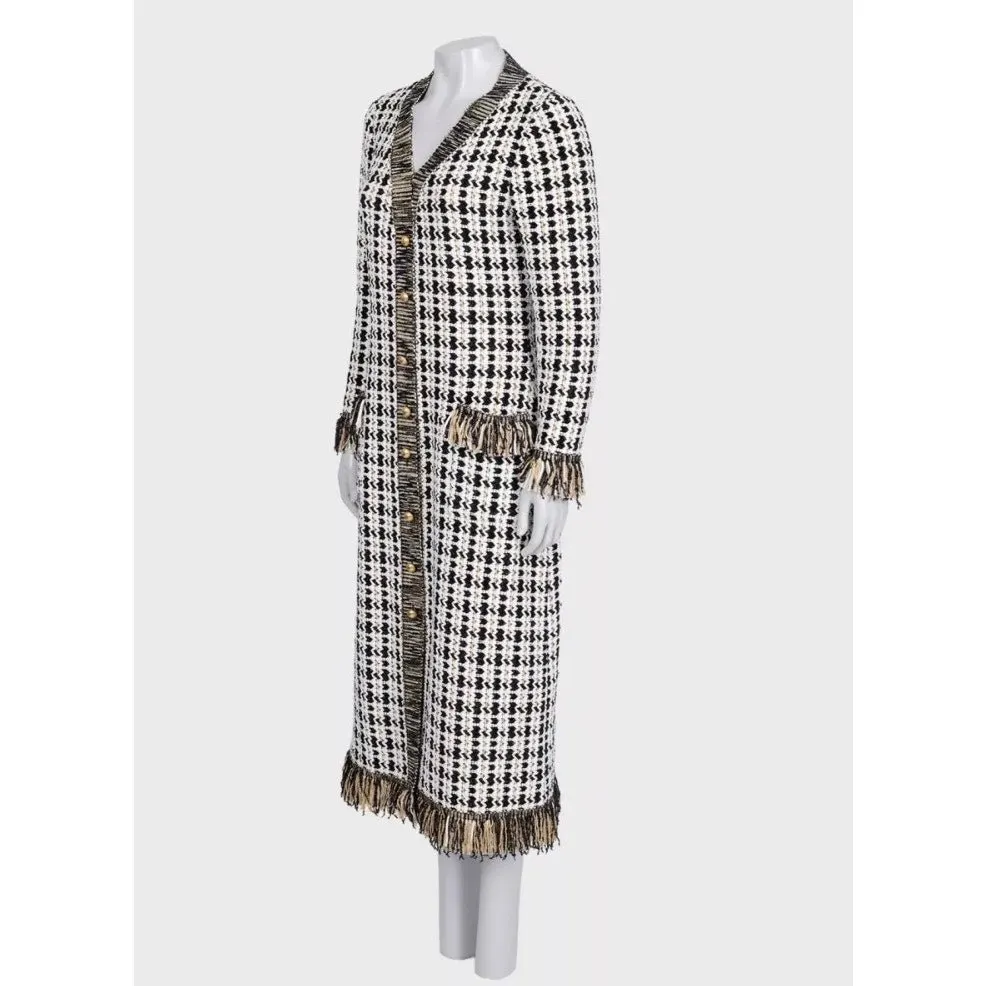 Oscar de la Renta White Tweed Dress - Size L Pre-owned White Tweed Good - Back View