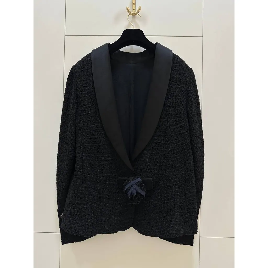 Chanel FR 44 Black Tweed & Silk Jacket Pre-owned Black Tweed Good - Back View