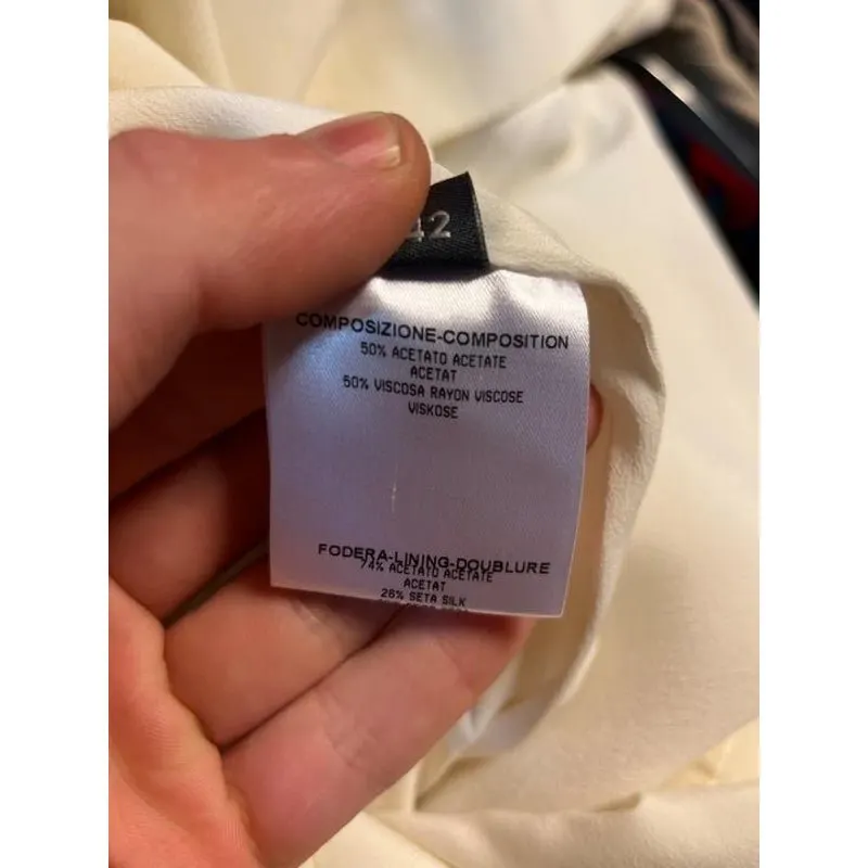 Alexander McQueen NWT Alexander McQueen White V-Neck Fitted Dress Pre-owned White Silk Never worn, with tag - Box View