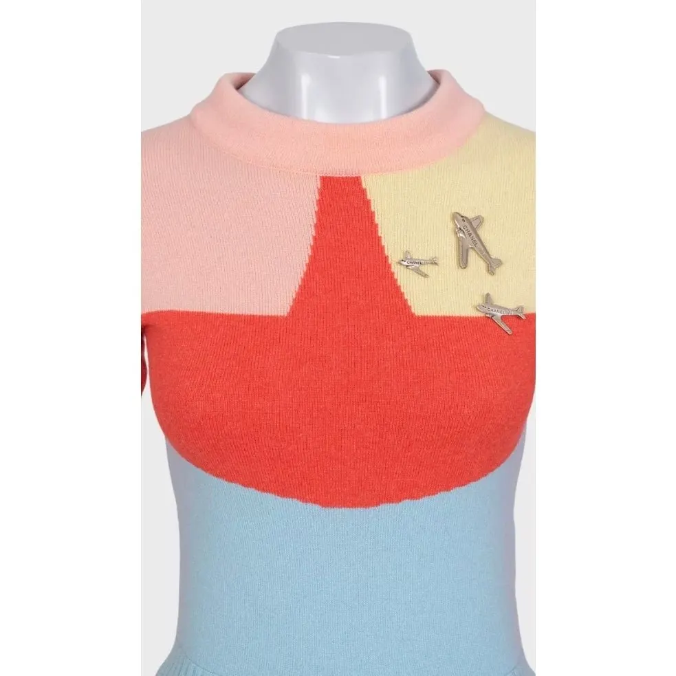 Chanel NWOT Chanel Multicolor Cashmere Airplane Embroidered Sweater IT 36 Pre-owned Red Wool Never worn - Inside View