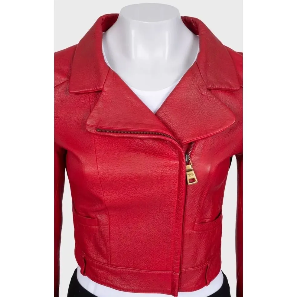 Prada Red Lambskin Cropped Jacket w/ Gold Hardware Sz.42 Pre-owned Red Leather Good - Model View