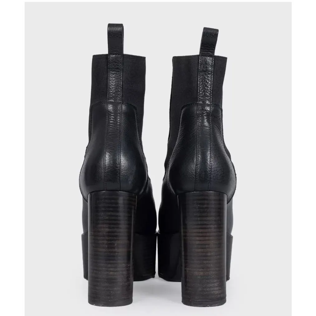 Rick Owens Black Leather Platform Ankle Boots EU 38 Pre-owned Black Leather Good - Model View