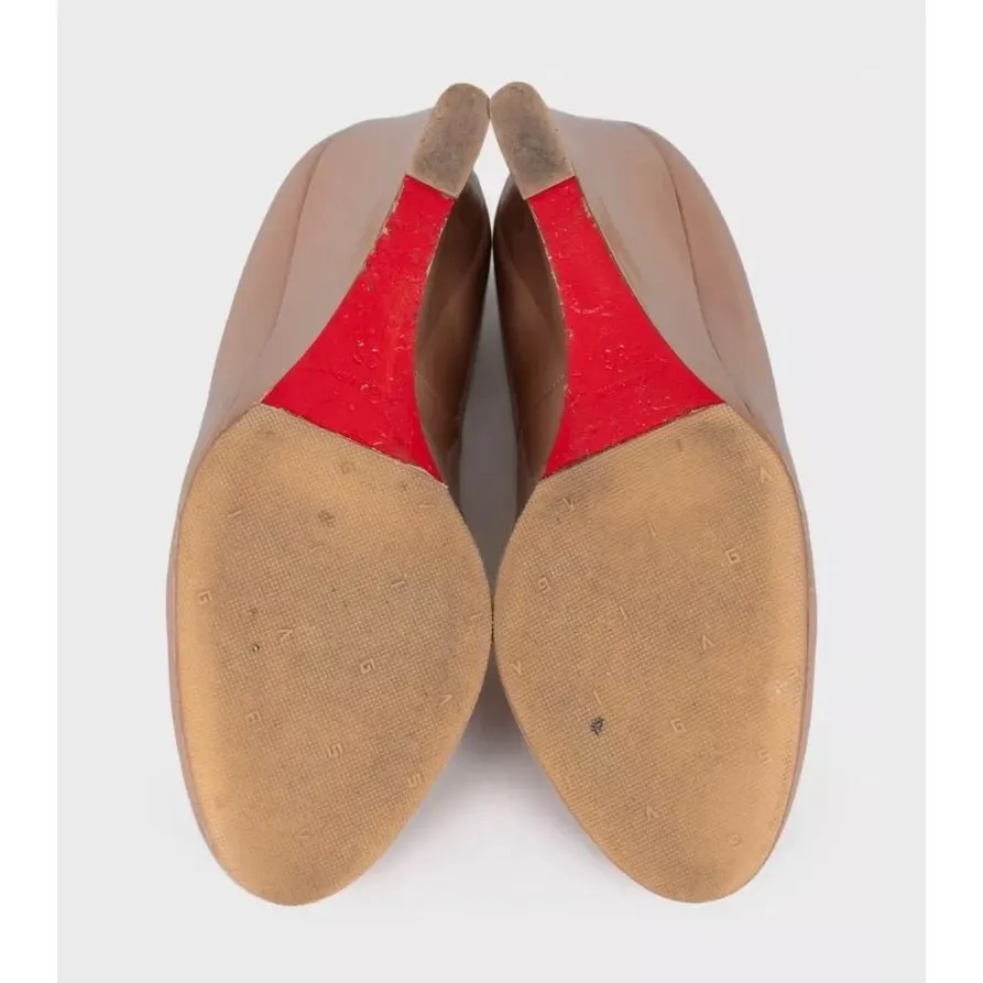 Christian Louboutin Beige Leather Wedge Pumps EU 36 Pre-owned Beige Leather Good - Box View